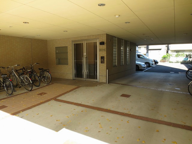 グランドハイツ21の物件外観写真