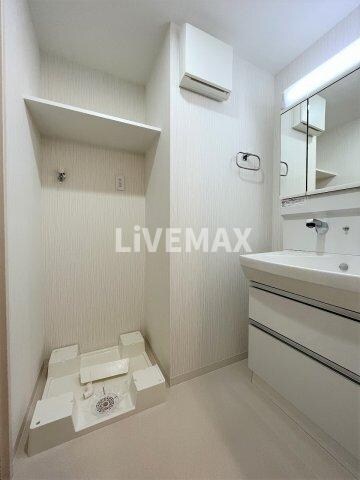 モンテーニュ名駅の物件内観写真