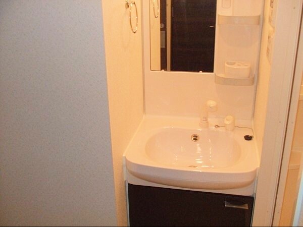 ライジングコート名古屋駅前東の物件内観写真