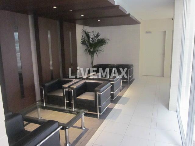 Twin Owls(ツインアウルズ)の物件外観写真