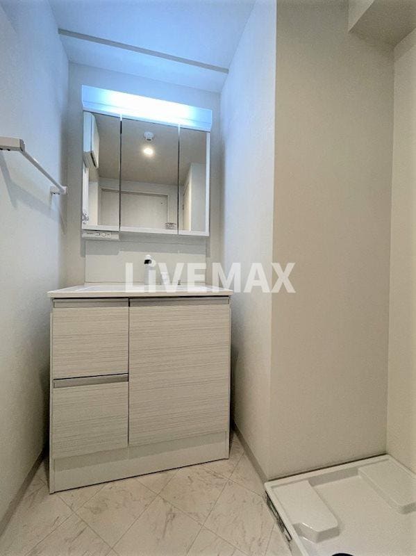 VERITAS　IZUMIの物件内観写真