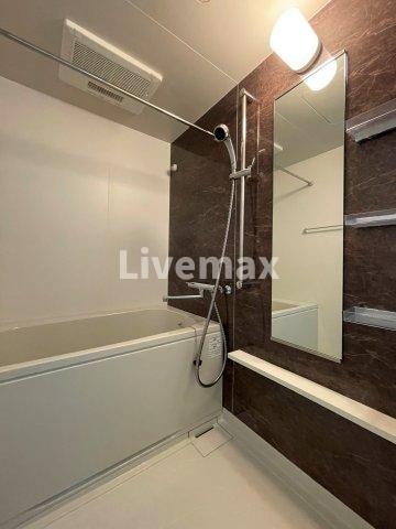 ルナ クレシエンテの物件内観写真