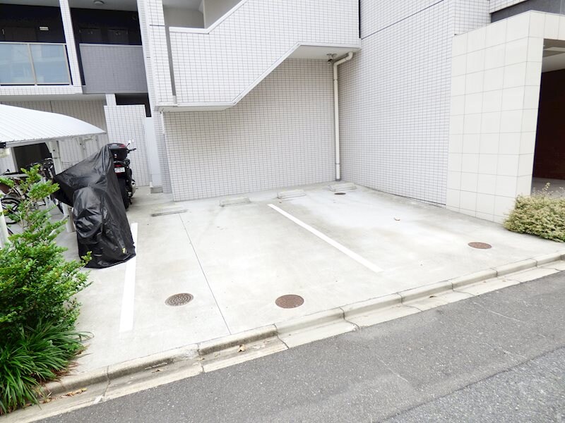 アイボリーの物件外観写真