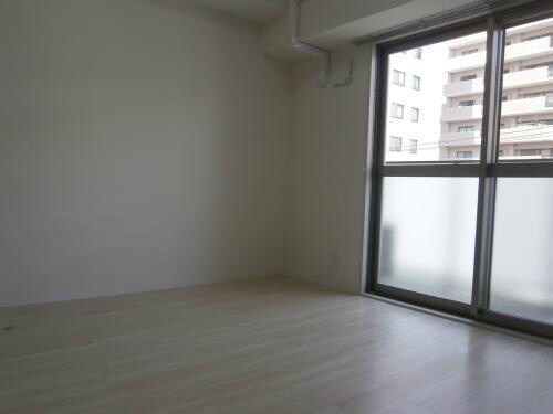 アイボリーの物件内観写真