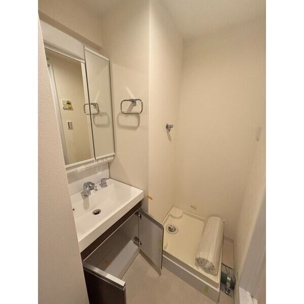 エステシア名駅の物件内観写真