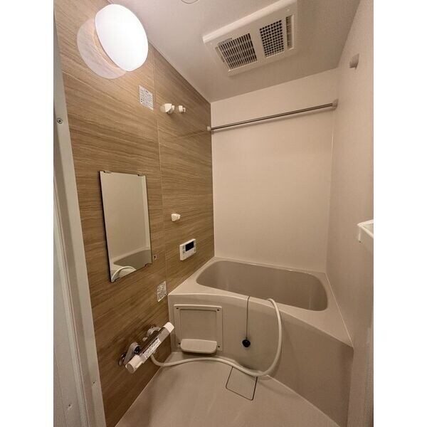 エステシア名駅の物件内観写真