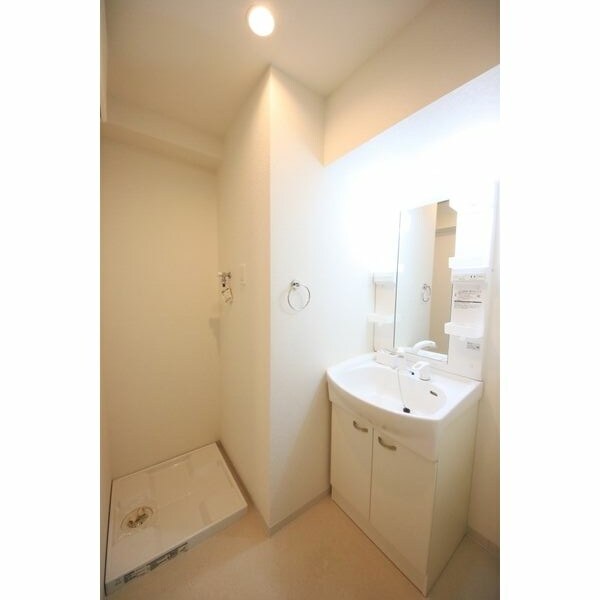 FRENCIA NOIE名駅の物件内観写真