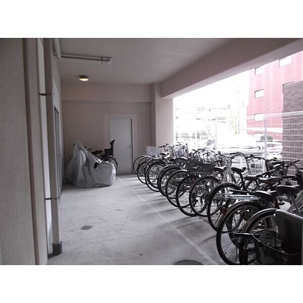 スリーウェイ金山の物件内観写真