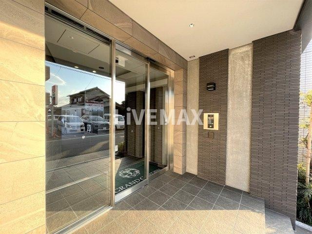 グランドガーデンの物件外観写真