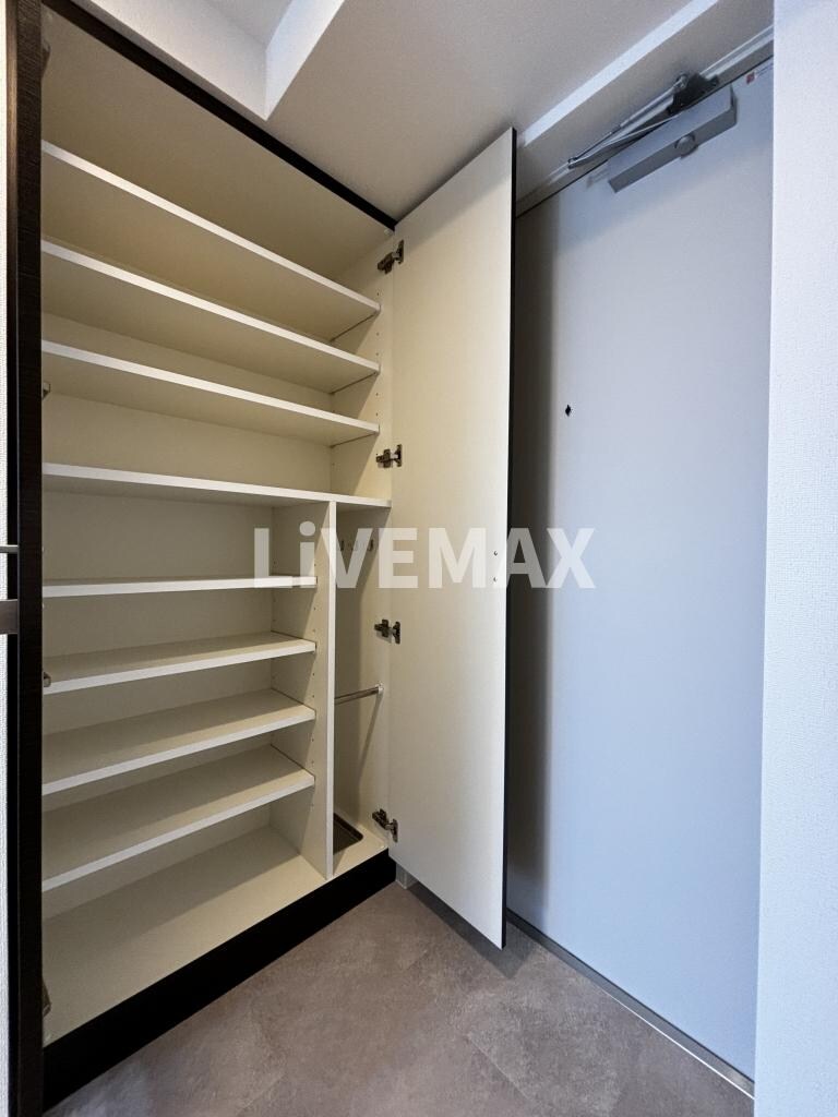 エステムコート名古屋グランツの物件内観写真