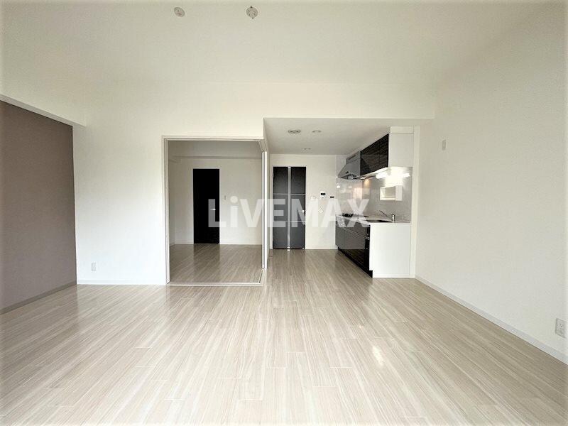 シュトルツ栄の物件内観写真