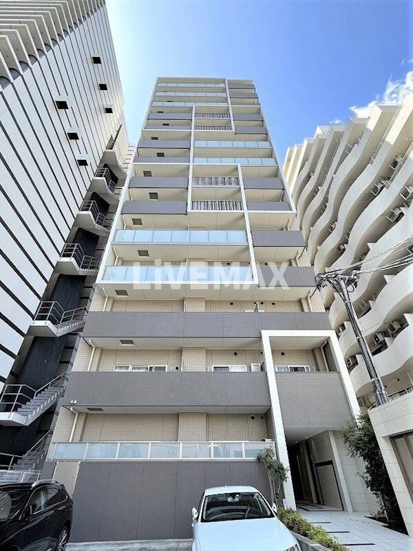 シュトルツ栄の物件外観写真