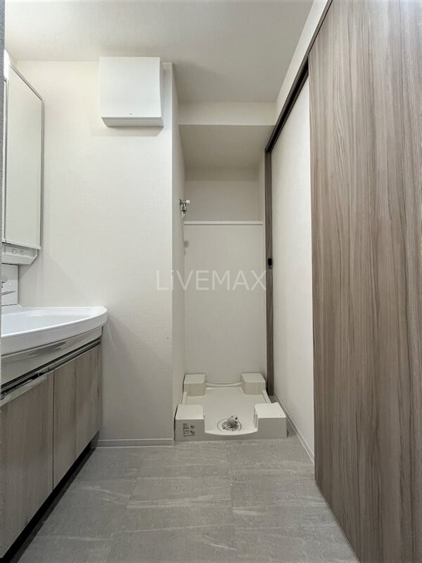 プレサンスTHE高岳の物件内観写真