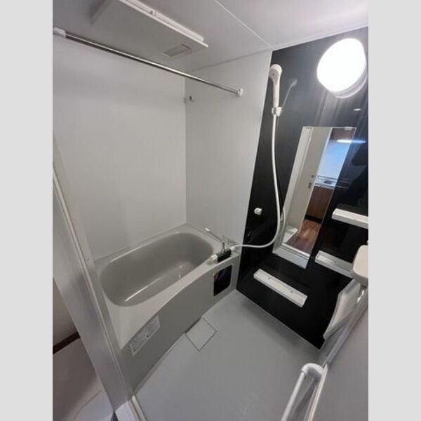 quador GOKISO PREMIEREの物件内観写真