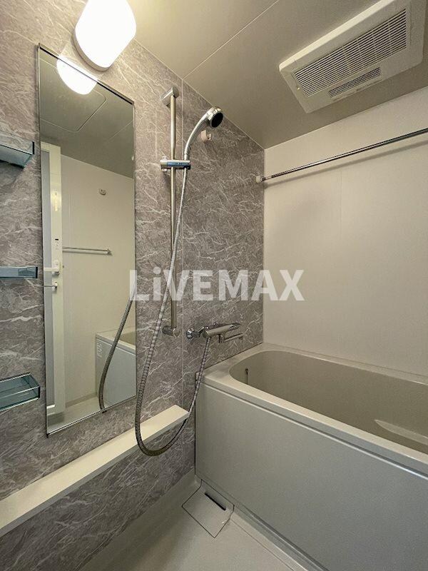 ロイヤルアンコールの物件内観写真