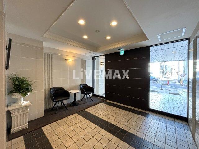 プランドール名駅の物件外観写真