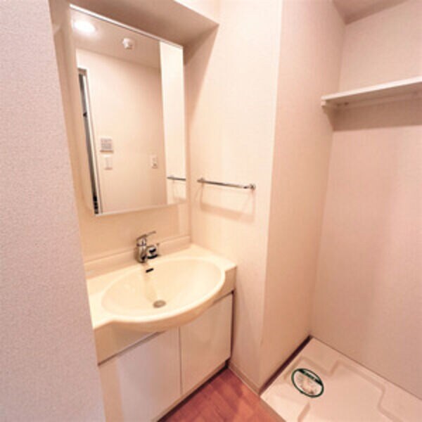 プランドール名駅の物件内観写真