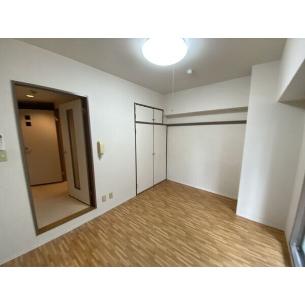 AMBER HOUSE Jinguの物件内観写真