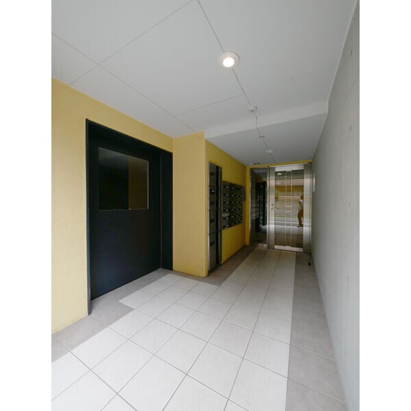 Branche上前津の物件外観写真