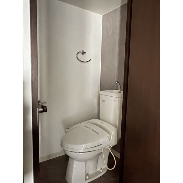 フォレシティ新栄の物件内観写真