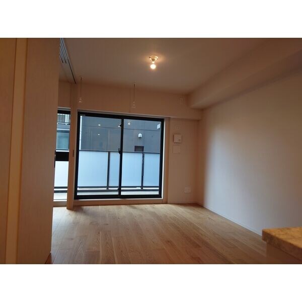 ローレルアイ名駅東の物件内観写真