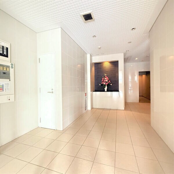 グランシャリオ栄の物件外観写真