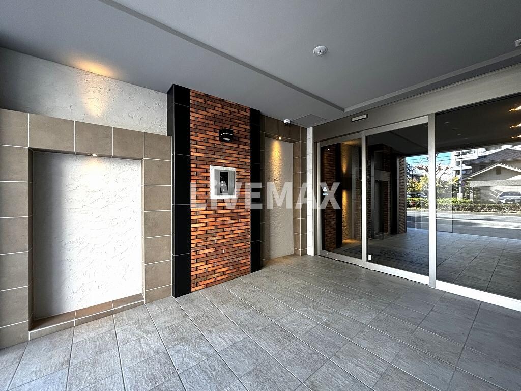 プラッツ名駅の物件外観写真