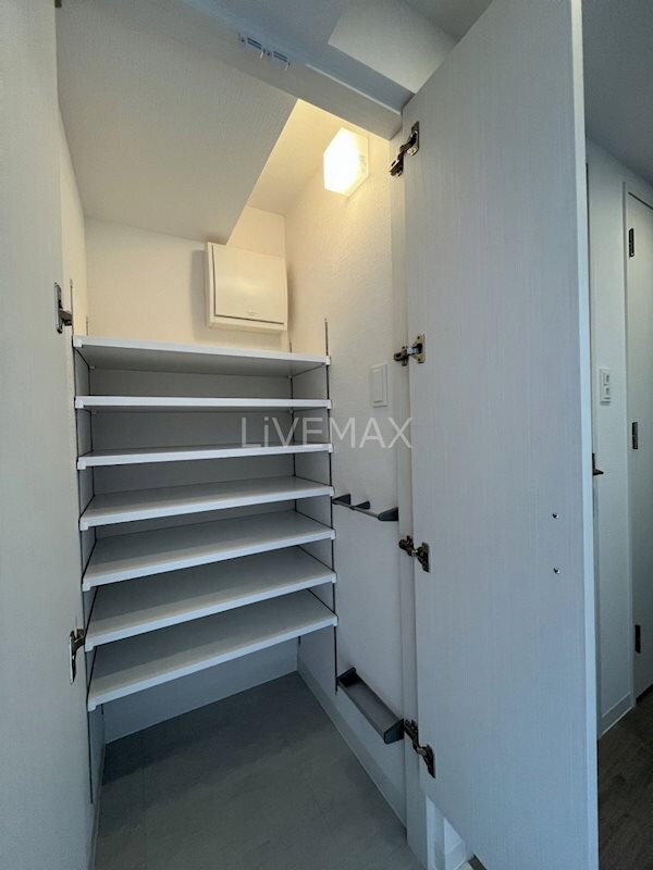 エスリード新栄グラティアの物件内観写真