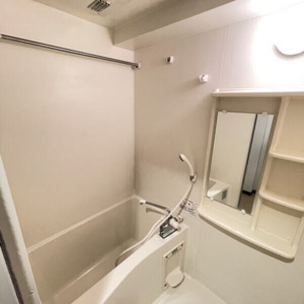 ピースプレイス牛巻の物件内観写真