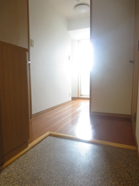 ラ ベル ヴィーの物件内観写真