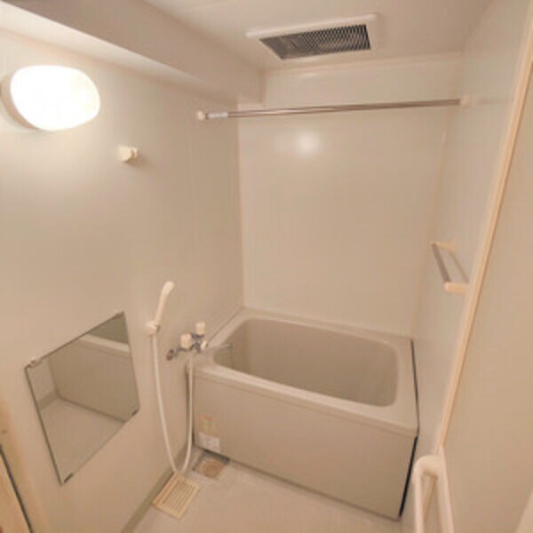 ラ ベル ヴィーの物件内観写真