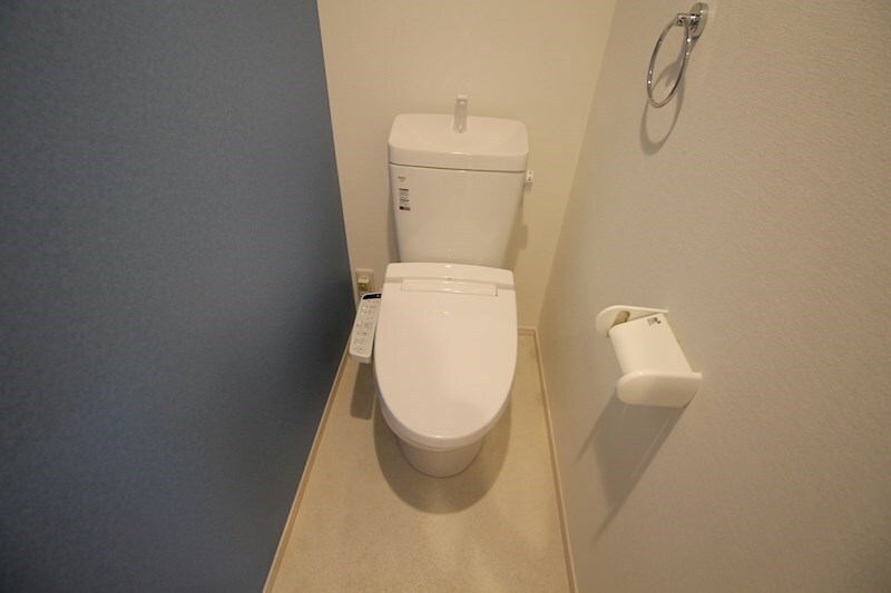 ジュネス稲葉地町の物件内観写真