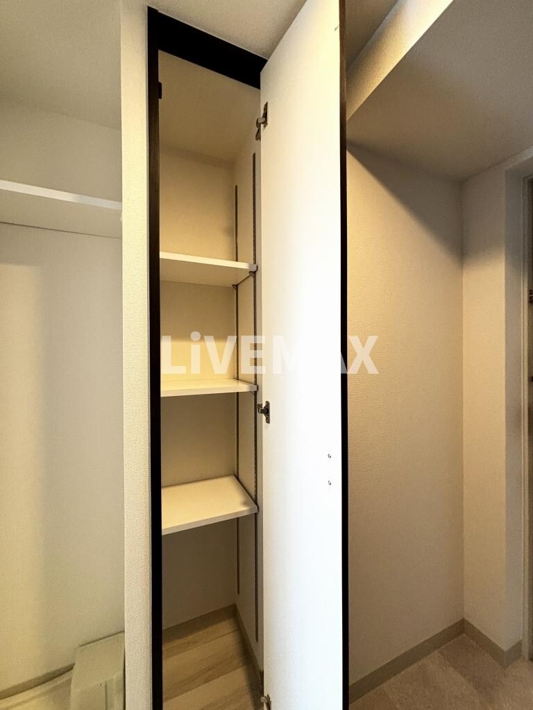 エステムコート名古屋グランツの物件内観写真