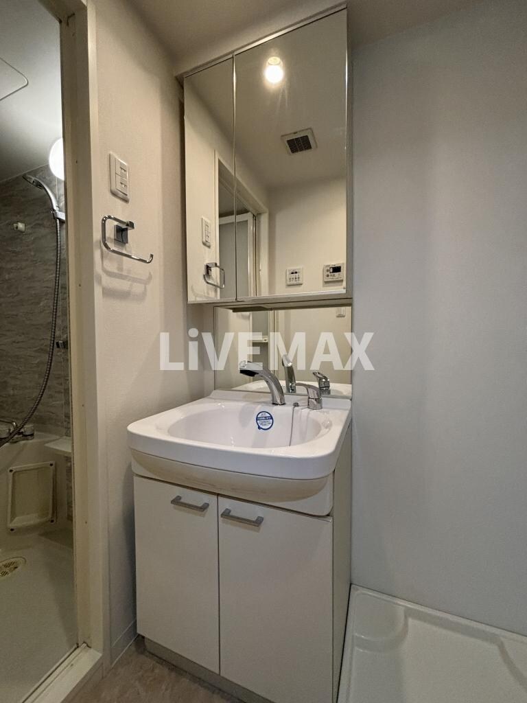 UURコート名古屋名駅の物件内観写真