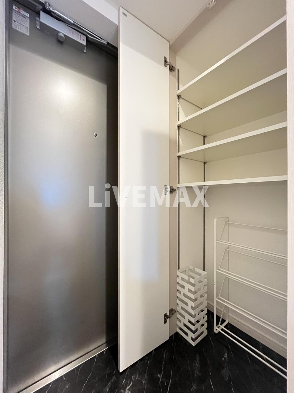 セレニティー名駅の物件内観写真