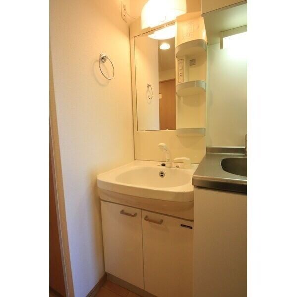 ベルファース川原通の物件内観写真