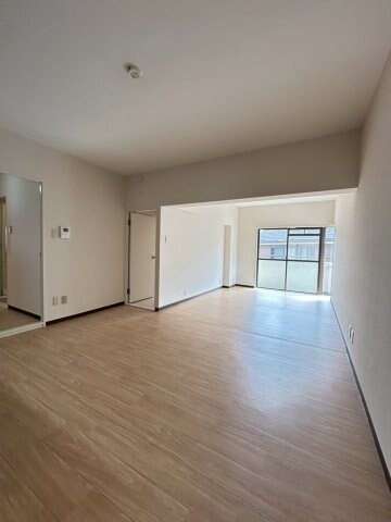 シェトワ西脇の物件内観写真