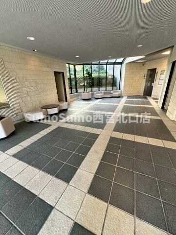 甲陽園駅 徒歩15分 1階の物件外観写真