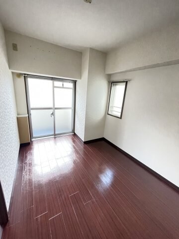 プレザン新神戸の物件内観写真