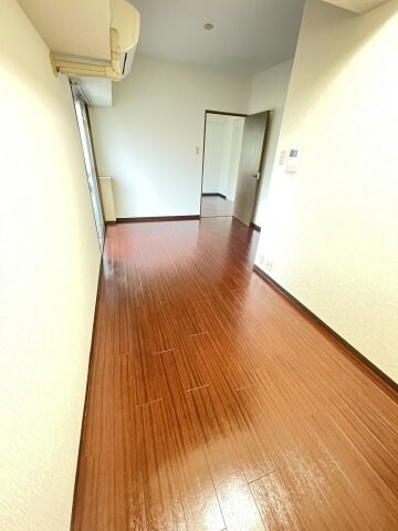 プレザン新神戸の物件内観写真