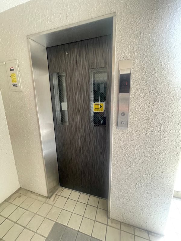 三ノ宮駅 徒歩7分 4階の物件外観写真