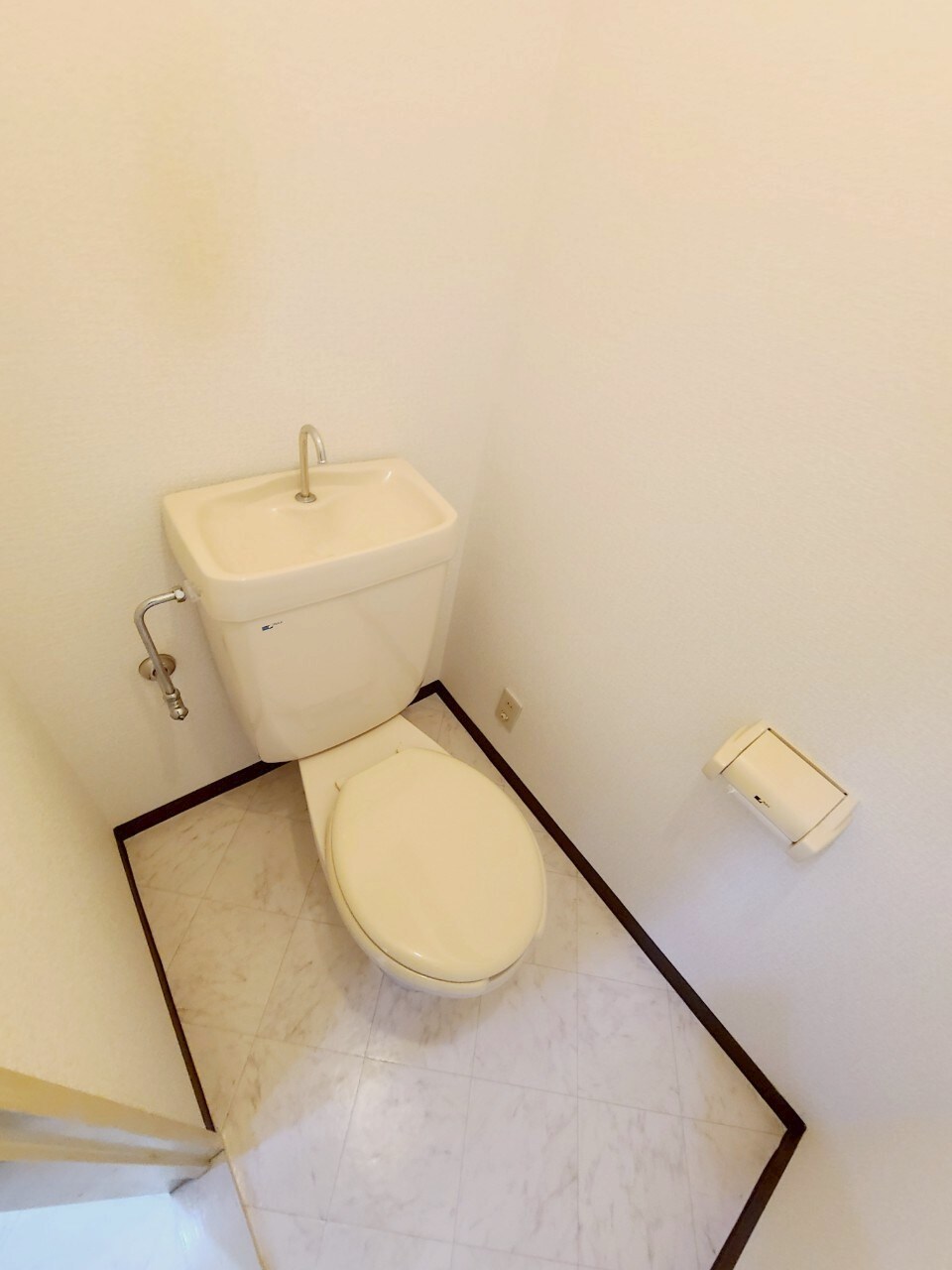 門戸厄神駅 徒歩5分 1階の物件内観写真