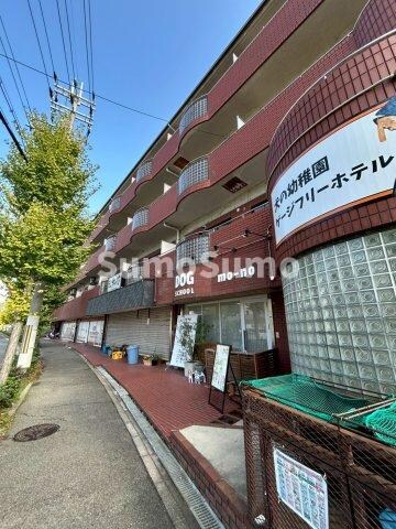 フルール名谷の物件外観写真