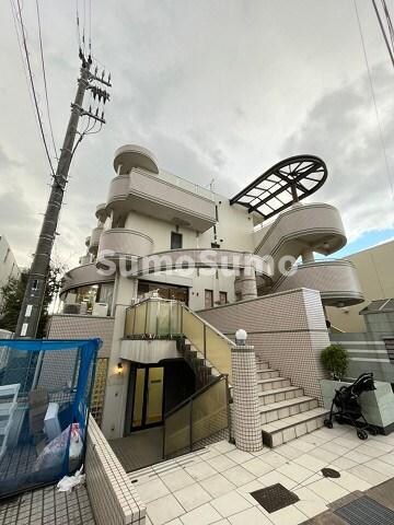 LAPISの物件外観写真