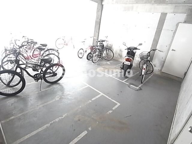 LAPISの物件外観写真