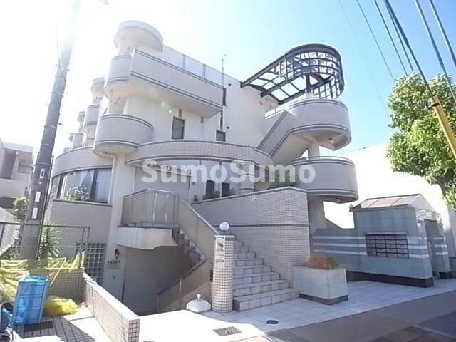 LAPISの物件外観写真