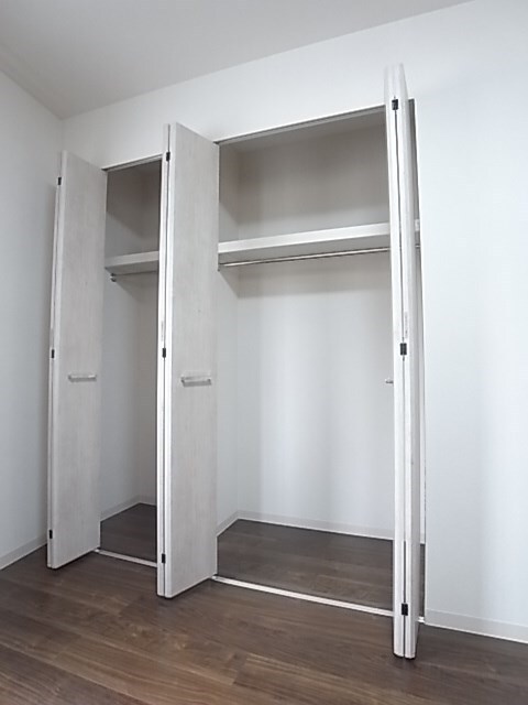 ファルマシアントアロードの物件内観写真