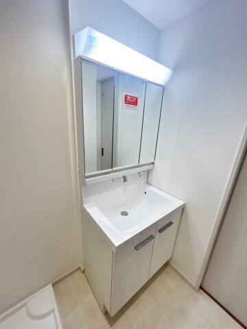 ルナ大久保駅前の物件内観写真