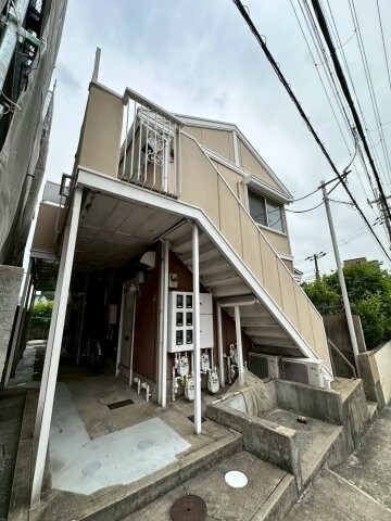 エルミタージュ甲陽園の物件外観写真