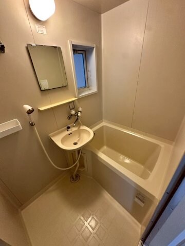 エルミタージュ甲陽園の物件内観写真